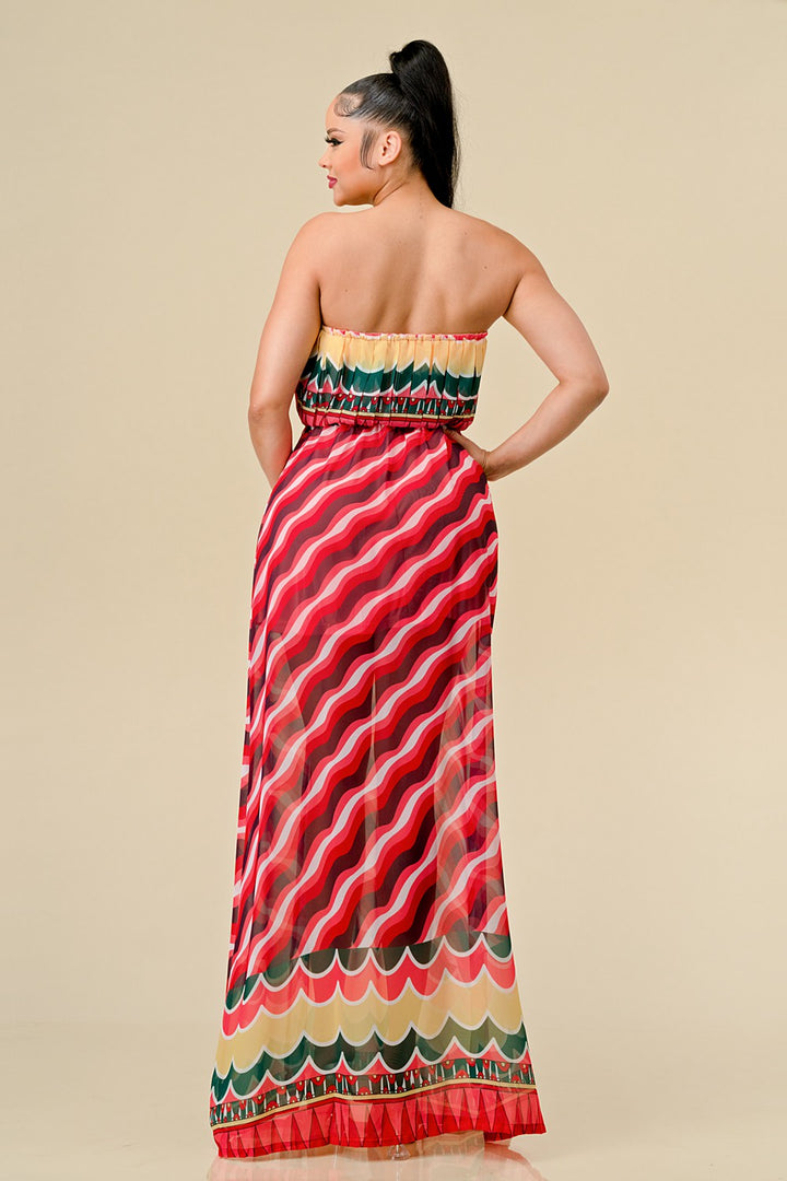 HALTER NECKLINE AND FLOWY MAXI SKIRT