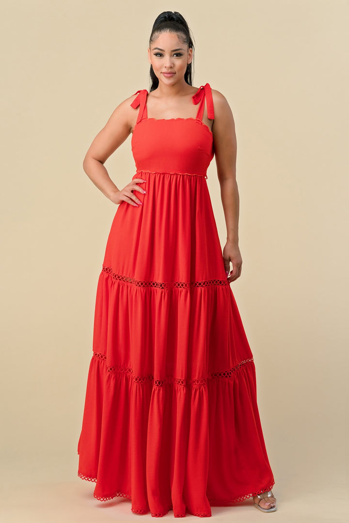 SHOULDER TIE SCALLOP MAXI DRESS