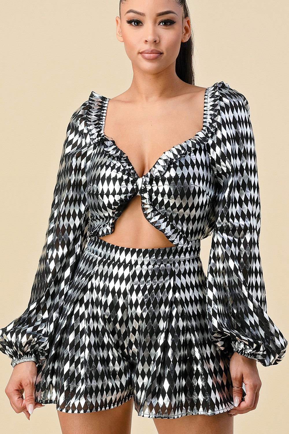 DIAMOND SHAPE PRINTED RIBBON DETAIL ROMPER