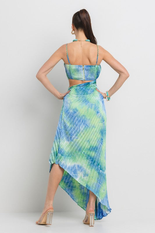 PLEATED ASYMETRIC HEMLINE TIE DYE MIDI DRESS