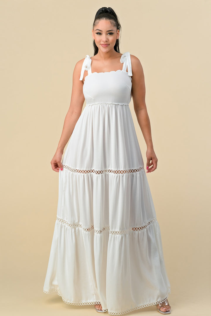 SHOULDER TIE SCALLOP MAXI DRESS