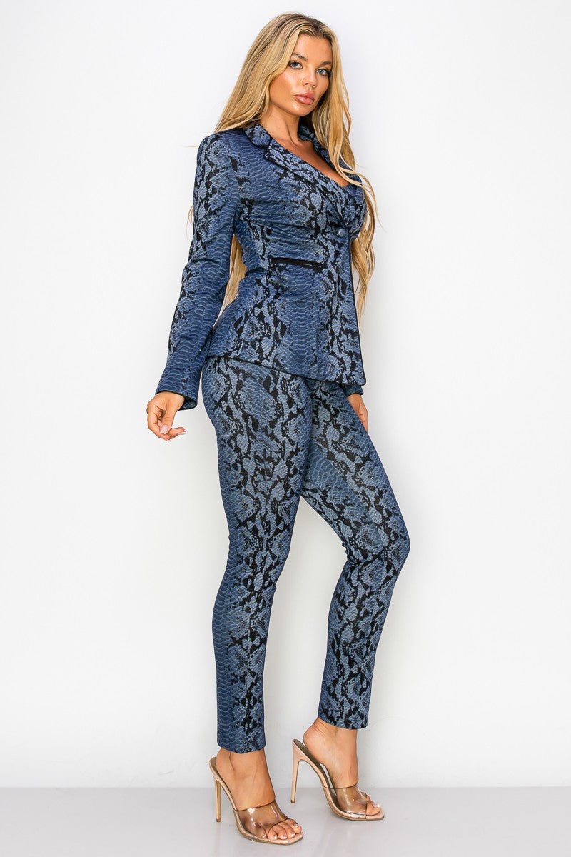 SNAKE PRINTED JACKET WITH PANTS SET