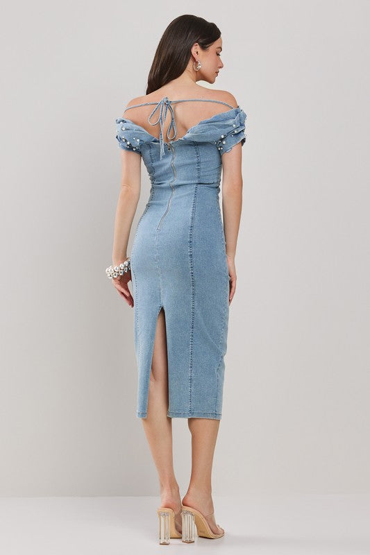 OFF-SHOULDER PLEATED PUFF SLV W/ PEARL EMBELLISHMENT FITED MIDI DENIM DRESS