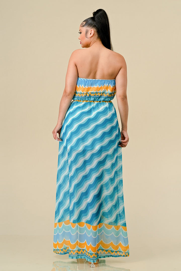 HALTER NECKLINE AND FLOWY MAXI SKIRT