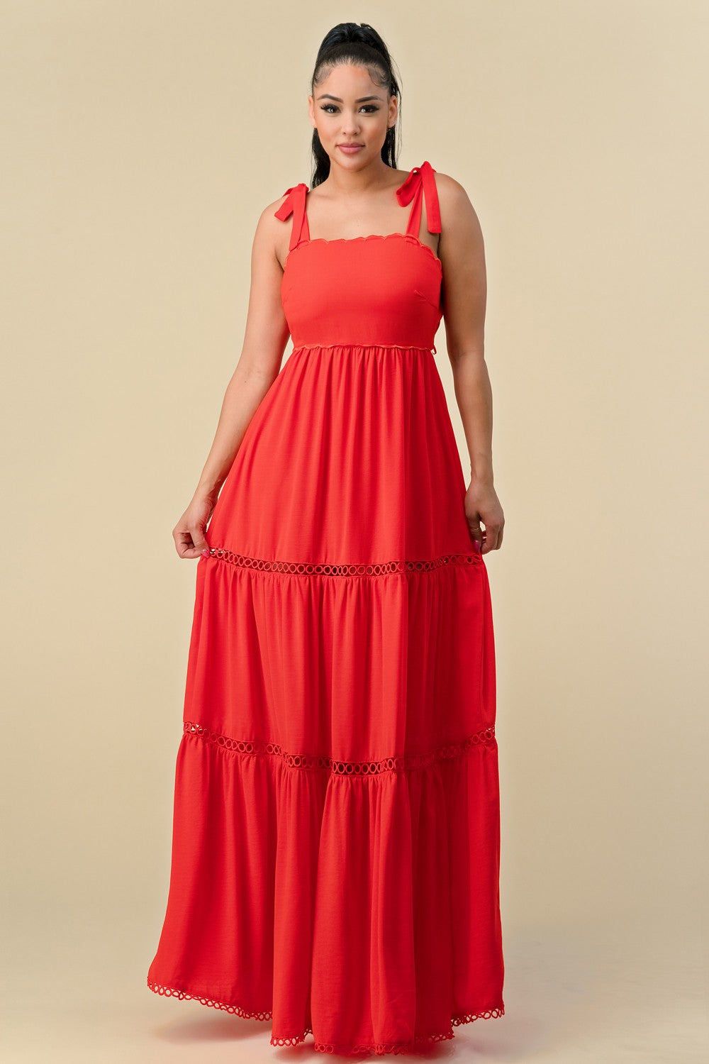 SHOULDER TIE SCALLOP MAXI DRESS