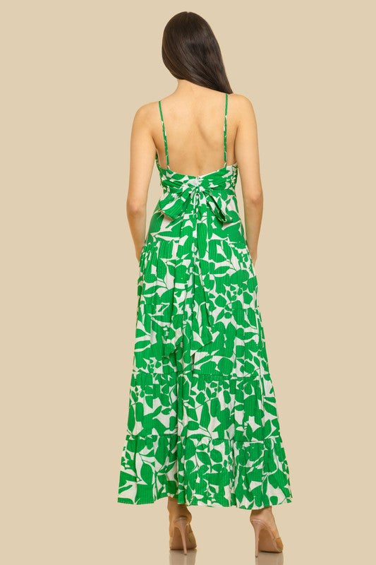 V-NECK SHOULDER STRAP ATTACHED TIERED MAXI  DRESS